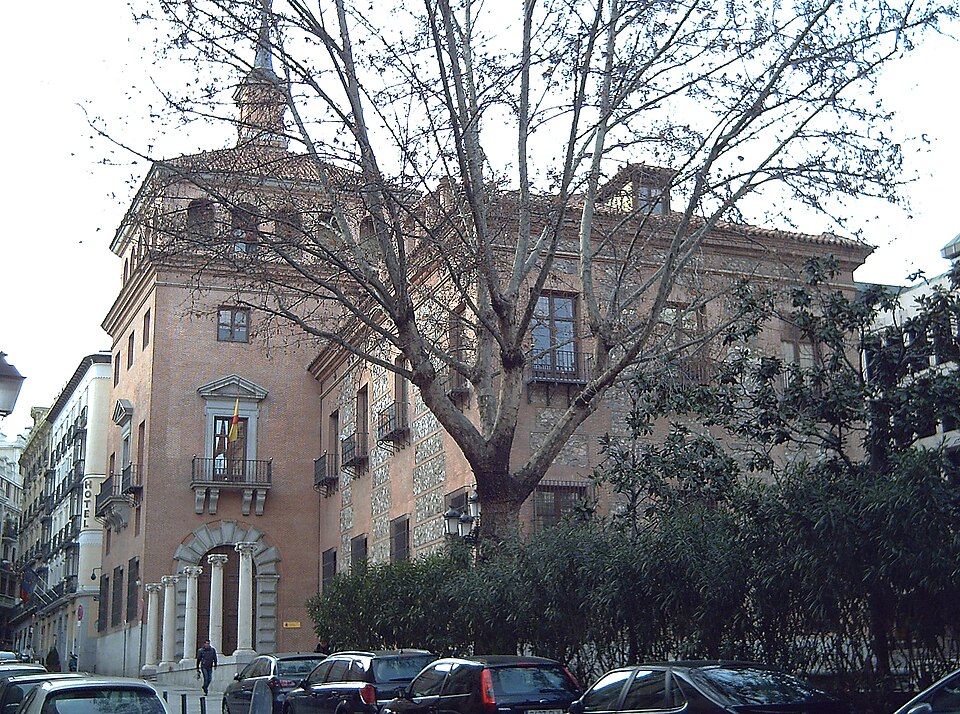 Casa de las Siete Chimeneas en Madrid